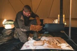 Outwell Robens Klondike Twin Tipi Tent (2023) 14 Outwell Robens Klondike Twin Tipi Tent (2023) -Cheap Camping Shop 130359 klondike twin feature photo8