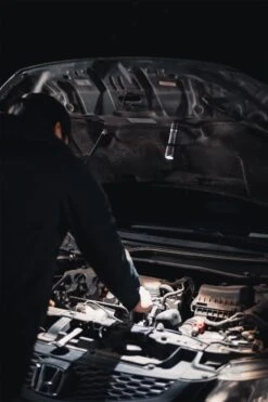 Nebo Newton 500 Waterproof Torch -Cheap Camping Shop eneb0014 7 fullsize