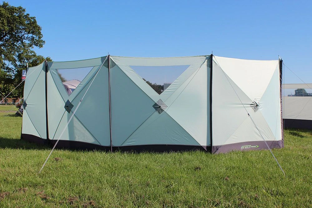 Outdoor Revolution Pronto Compact 4 Windbreak (125 * 500cm) 1 Outdoor Revolution Pronto Compact 4 Windbreak (125 * 500cm)